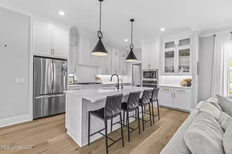 Kitchen - 124 Seymour Dr, Madison, MS 39110 photo 1 of 6