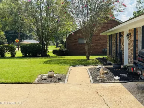 32 Pecanway Dr, Natchez, MS 39120 photo 10