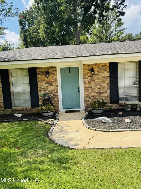 32 Pecanway Dr, Natchez, MS 39120 photo 3