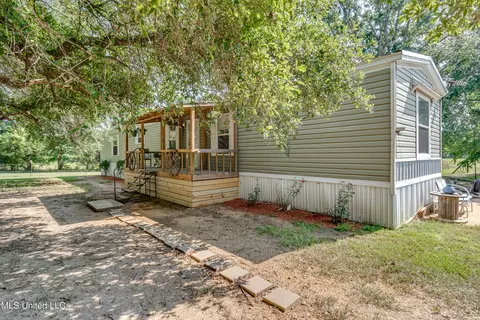 162 Sharon Rd, Canton, MS 39046 photo 3