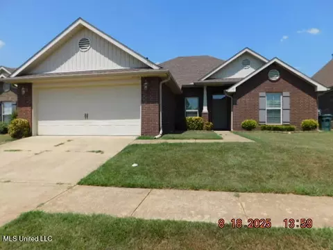 2930 N Hartland Dr, Southaven, MS 38672