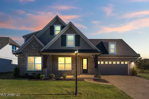 13634 Broadmore Ln, Olive Branch, MS 38654