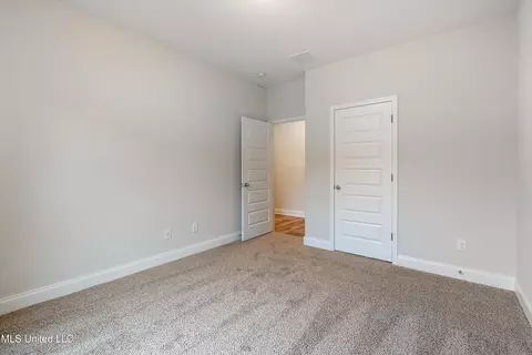 Bedroom - 894 Collie Dr, Hernando, MS 38632 photo 4 of 7