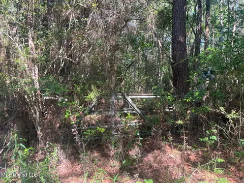 Martin Young Road, Moss Point, MS 39562