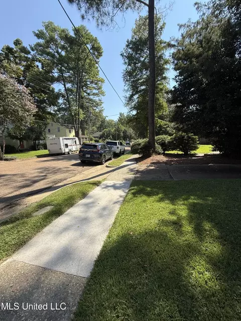 Exterior - 1709 Laurel St, Jackson, MS 39202 photo 8 of 8