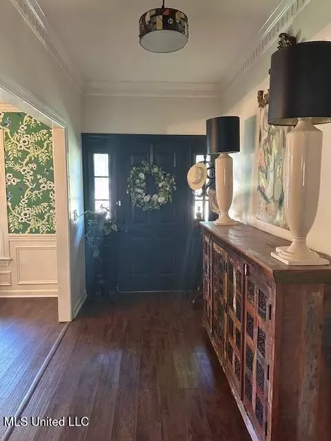 Entry Way - 60 Chestnut Dr, Madison, MS 39110 photo 1 of 2