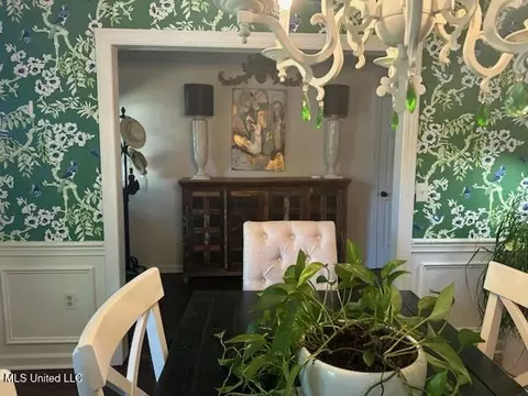 Dining - 60 Chestnut Dr, Madison, MS 39110 photo 3 of 4