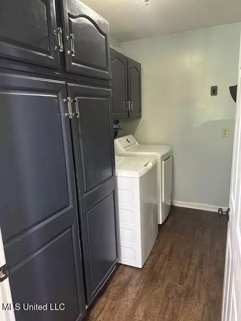 Other - 60 Chestnut Dr, Madison, MS 39110 photo 2 of 8