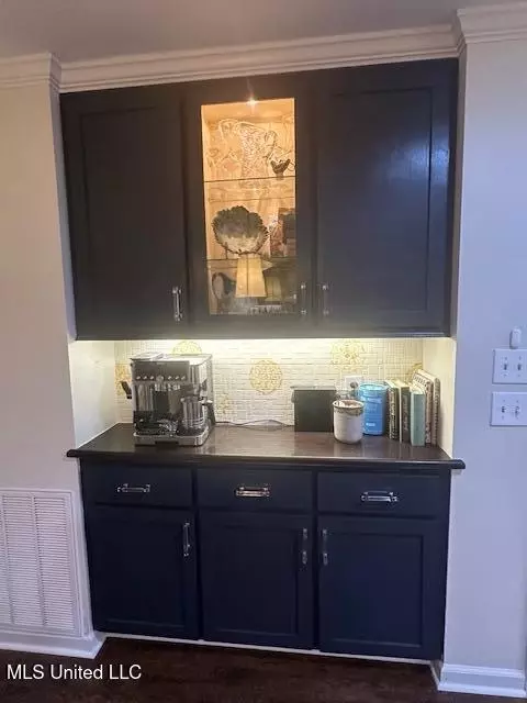 Kitchen - 60 Chestnut Dr, Madison, MS 39110 photo 6 of 6