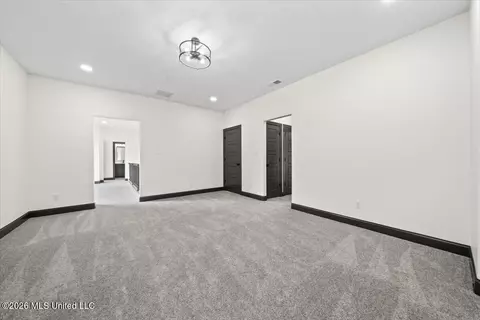 Entry Way - 1474 Tributary Dr, Hernando, MS 38632 photo 3 of 5