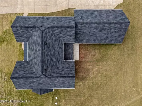 View/Area - 1474 Tributary Dr, Hernando, MS 38632 photo 3 of 14