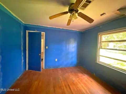 Bedroom - 210 Lea Cir, Jackson, MS 39204 photo 1 of 6