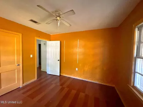 Bedroom - 210 Lea Cir, Jackson, MS 39204 photo 6 of 6