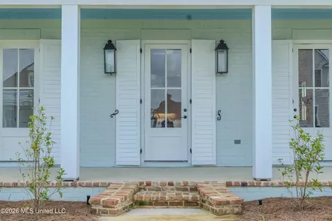 Exterior - 918 Bald Eagle Dr, Brandon, MS 39047 photo 4 of 5
