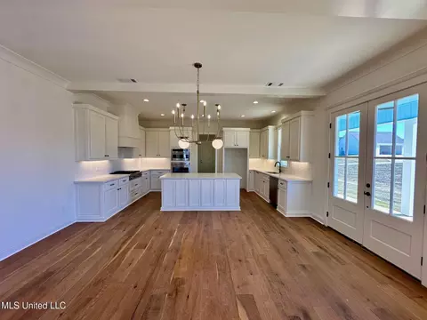 Kitchen - 918 Bald Eagle Dr, Brandon, MS 39047 photo 1 of 7