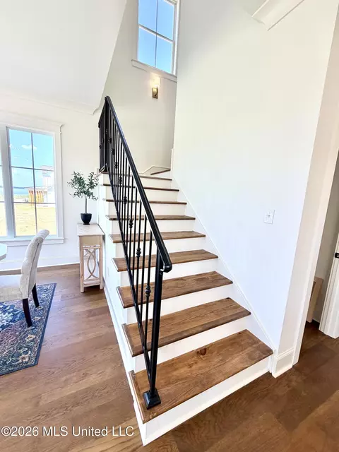 Dining - 910 Bald Eagle Dr, Brandon, MS 39047 photo 3 of 3