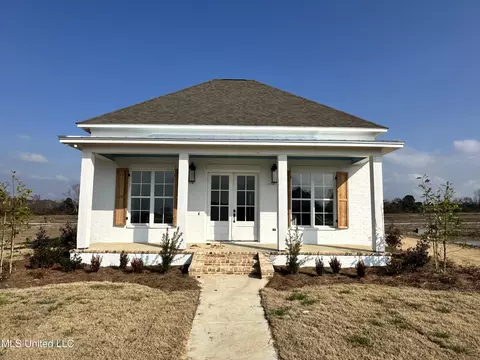 1020 Crepe Myrtle Dr, Brandon, MS 39047