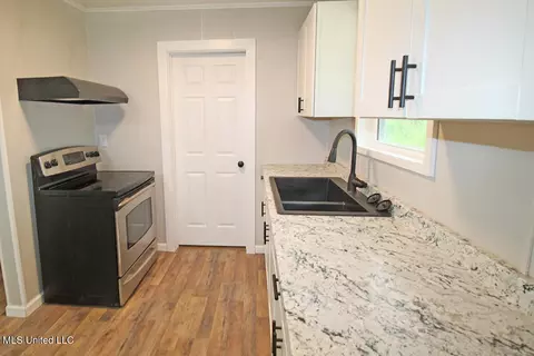 98 Pumping Station Rd, Mclain, MS 39456 photo 10