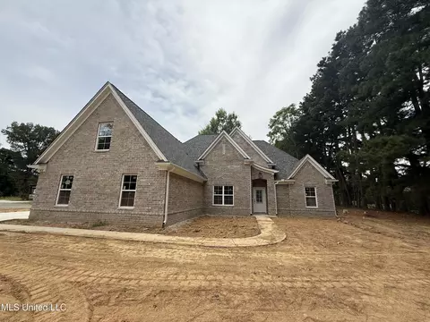 3837 Nail Rd W Rd, Horn Lake, MS 38637