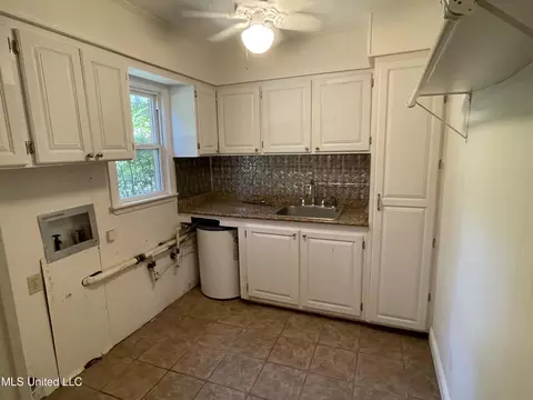 Other - 500 Charles St, Brookhaven, MS 39601 photo 4 of 6