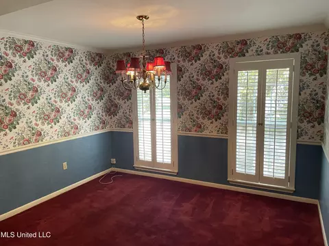Dining - 500 Charles St, Brookhaven, MS 39601 photo 2 of 2