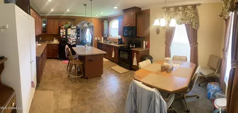 1008 Beatty Rd, Enid, MS 38927 photo 7