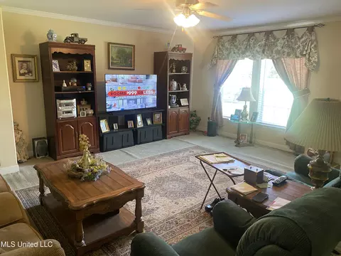 1008 Beatty Rd, Enid, MS 38927 photo 4