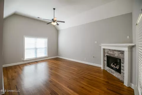 Living - 4689 E Dublin, Olive Branch, MS 38654 photo 1 of 1