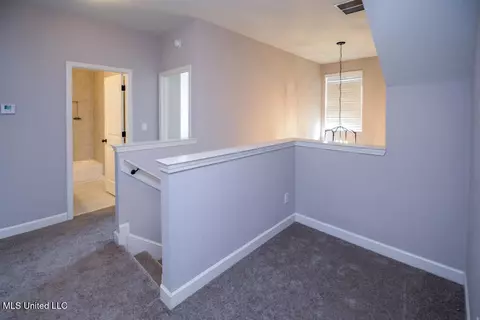 Entry Way - 4689 E Dublin, Olive Branch, MS 38654 photo 2 of 2
