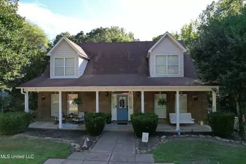 4185 Laws Hill Rd, Waterford, MS 38685