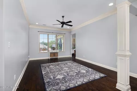 Living - 608 Shadow View Dr, Hernando, MS 38632 photo 1 of 2