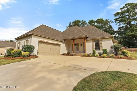 403 Castlewoods Blvd, Brandon, MS 39047