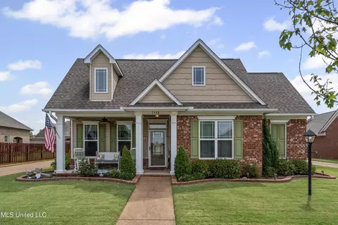 7338 Sunstone Dr, Olive Branch, MS 38654