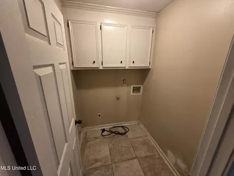 Other - 909 Eagles Nest Dr, Byram, MS 39272 photo 4 of 5