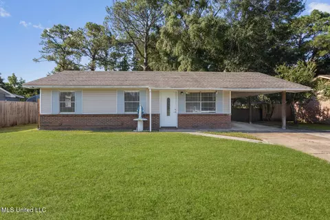 4812 Old Fort Bayou Rd, Ocean Springs, MS 39564