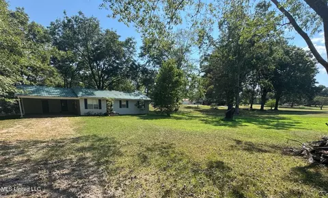 617 Carey Chapel Rd, Red Banks, MS 38661