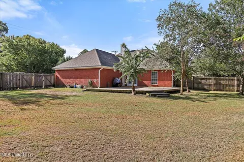 Exterior - 6002 Maplewood, Flowood, MS 39232 photo 6 of 8