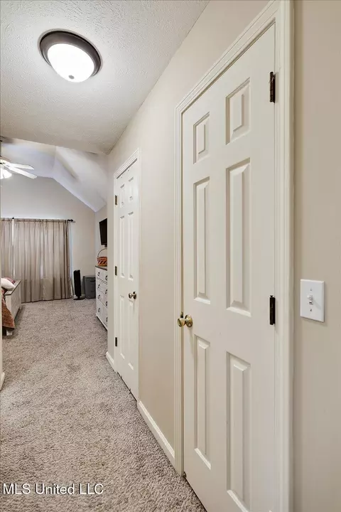Entry Way - 6002 Maplewood, Flowood, MS 39232 photo 1 of 1