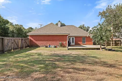 Exterior - 6002 Maplewood, Flowood, MS 39232 photo 4 of 8
