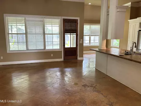 172 Sonnett Cir, Madison, MS 39110 photo 8