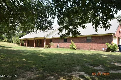 4814 Highway 35, Carrollton, MS 38917