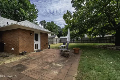 Exterior - 700 Bay Tree Dr, Flowood, MS 39232 photo 3 of 6