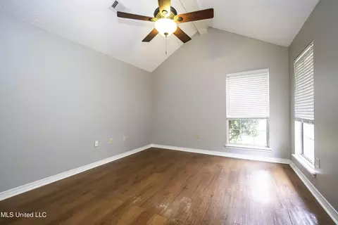 Bedroom - 700 Bay Tree Dr, Flowood, MS 39232 photo 5 of 6
