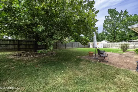 Exterior - 700 Bay Tree Dr, Flowood, MS 39232 photo 2 of 6
