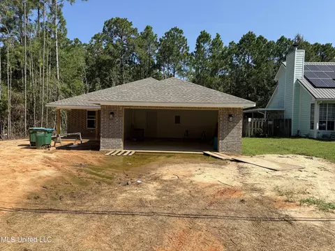 3312 Bonita Rd, Gautier, MS 39553