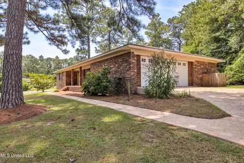 22 Teresa Dr, Lucedale, MS 39452 photo 5