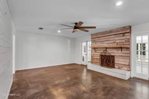 22 Teresa Dr, Lucedale, MS 39452 photo 14