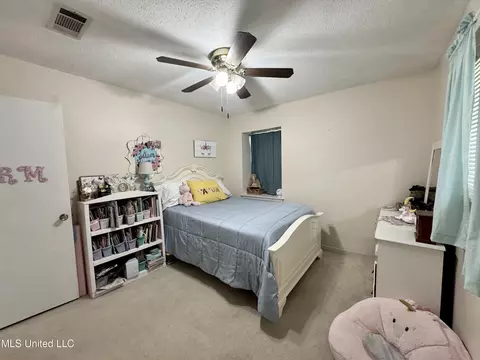 Bedroom - 37 Woodgate Dr, Brandon, MS 39042 photo 4 of 6