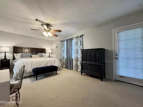 Bedroom - 37 Woodgate Dr, Brandon, MS 39042 photo 1 of 6