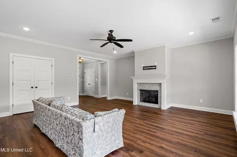 1775 S Clair Cir, Hernando, MS 38632 photo 10